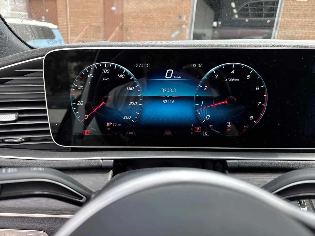 Mercedes-Benz GLE 350 | DISTRONIC| 360| HUD| ПОДГРЕВИ| CARFAX, снимка 9 - Автомобили и джипове - 54948403