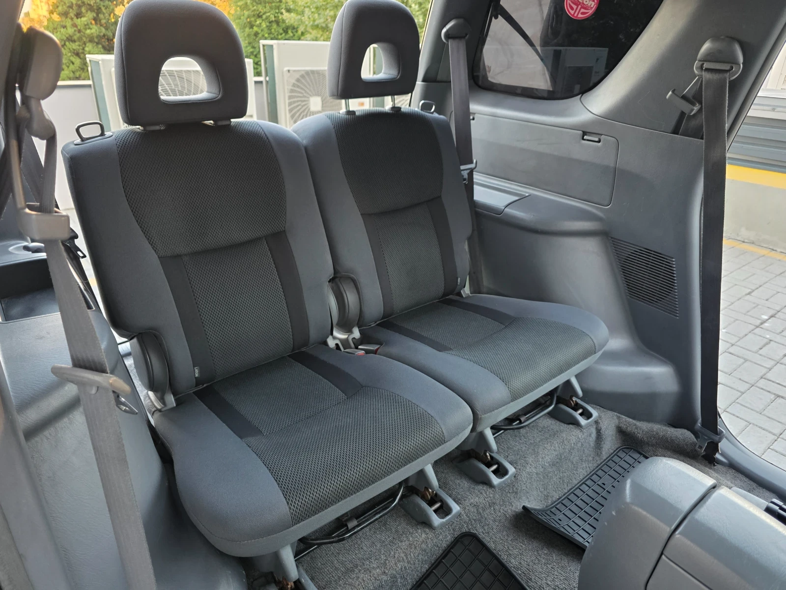 Toyota Rav4 2.0 D4D , снимка 12 - Автомобили и джипове - 55729707