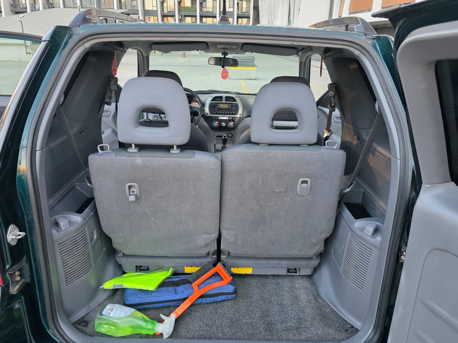 Toyota Rav4 2.0 D4D , снимка 11 - Автомобили и джипове - 55729707