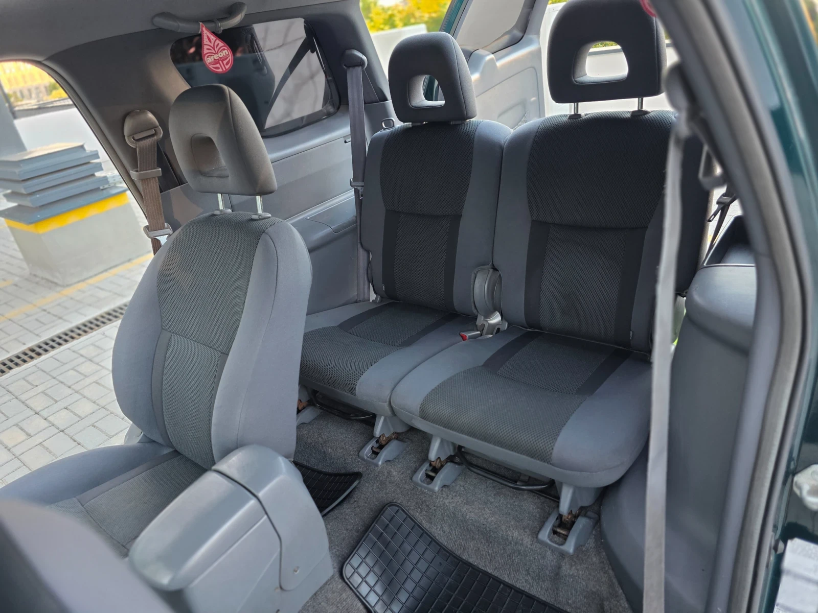 Toyota Rav4 2.0 D4D , снимка 16 - Автомобили и джипове - 55729707