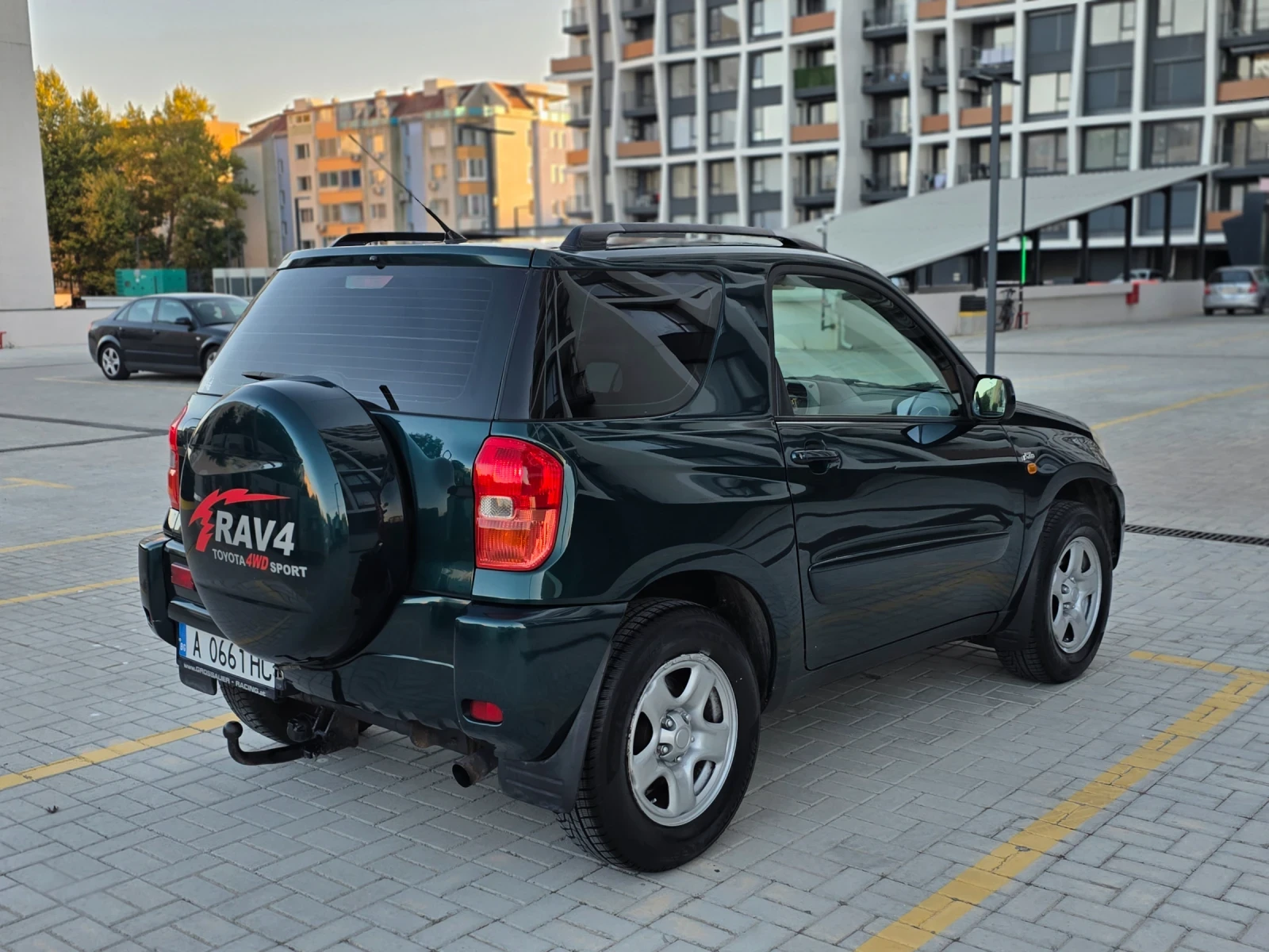 Toyota Rav4 2.0 D4D , снимка 5 - Автомобили и джипове - 55729707