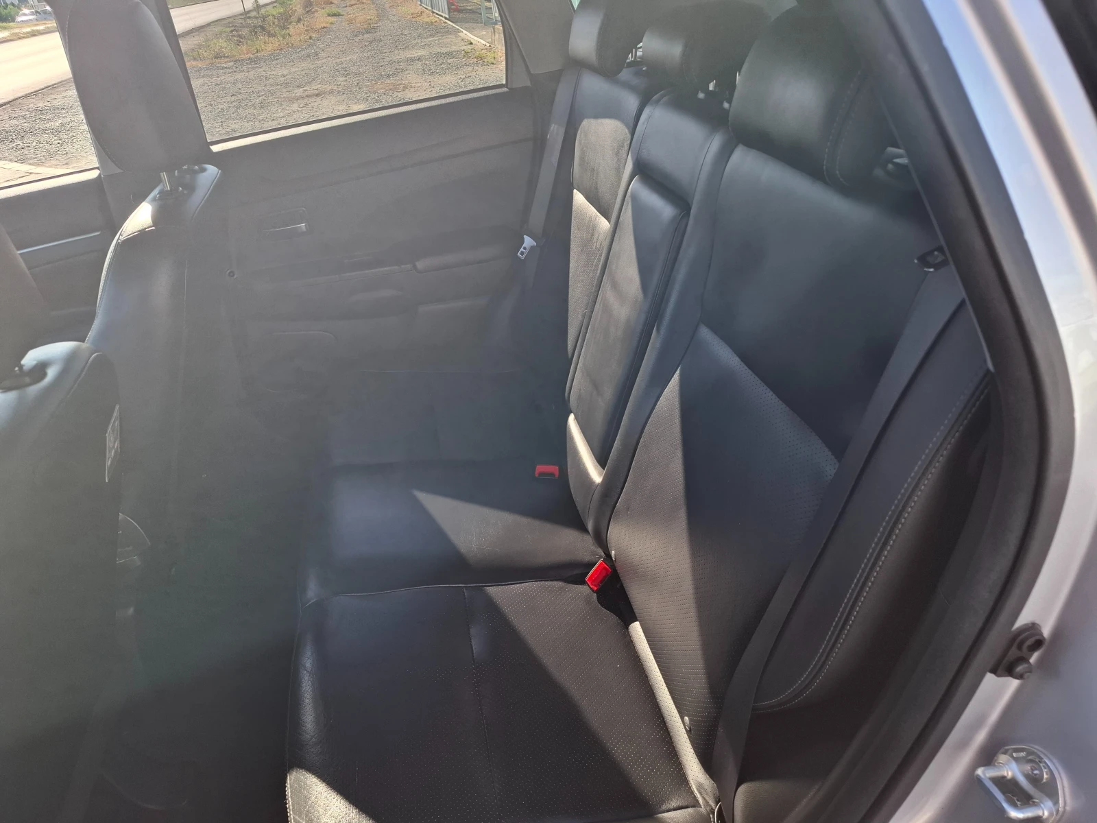 Mitsubishi ASX 1, 6i газ Италия , снимка 11 - Автомобили и джипове - 56332263