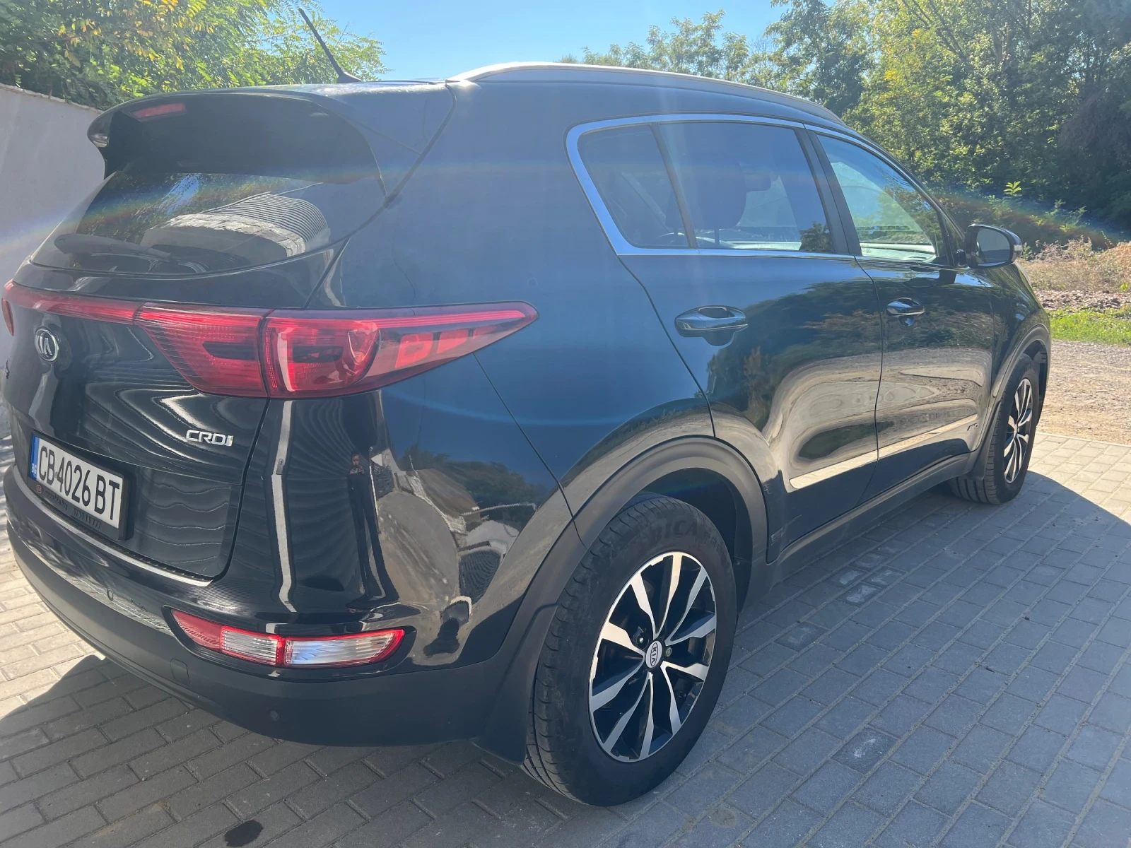 Kia Sportage 1.7 CRDI 4X4, снимка 4 - Автомобили и джипове - 56706285