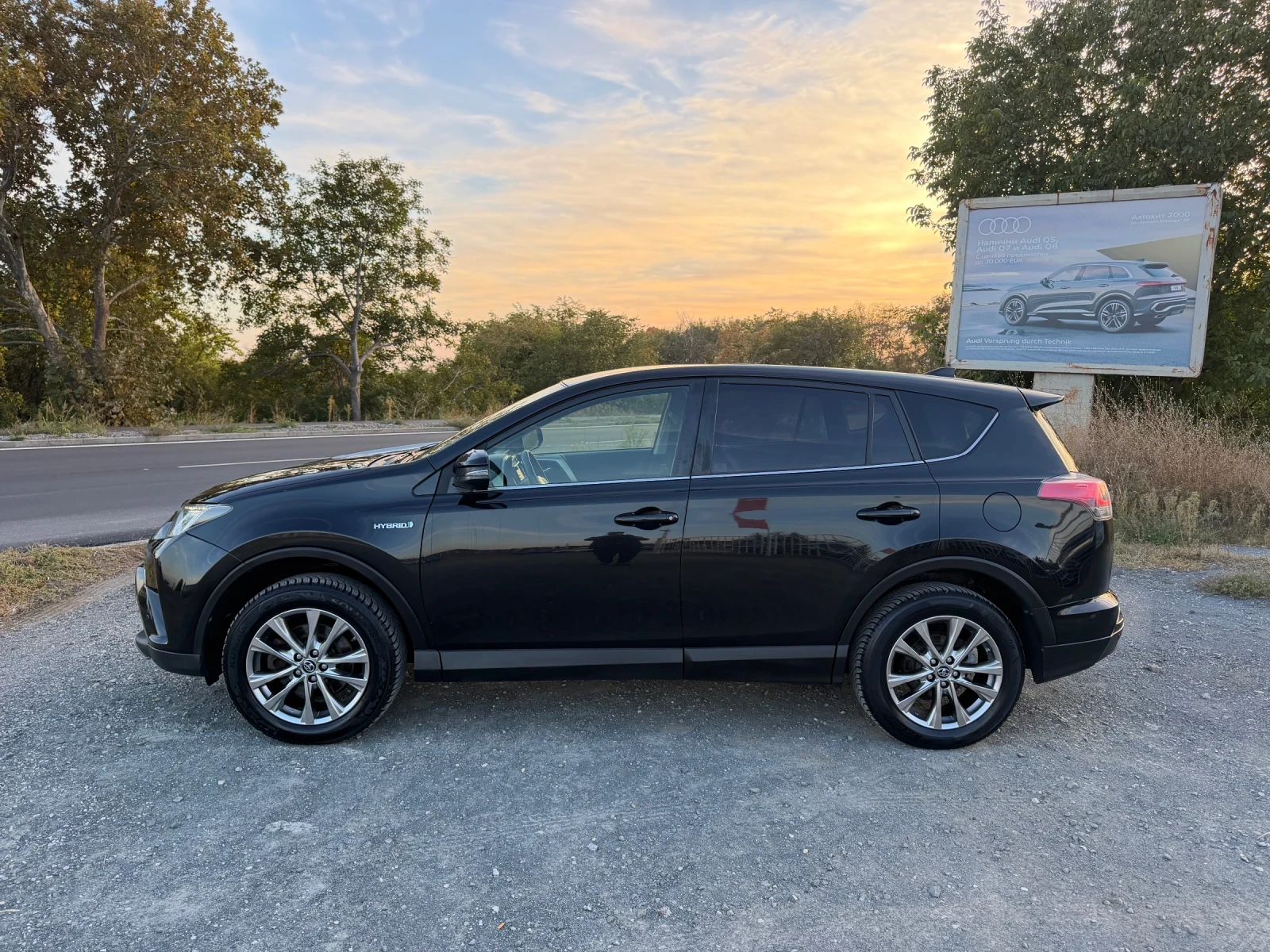 Toyota Rav4 HYBRID / 4X4 / ����6 / 145 000 ��  / ��������� | Mobile.bg � ����������� 8
