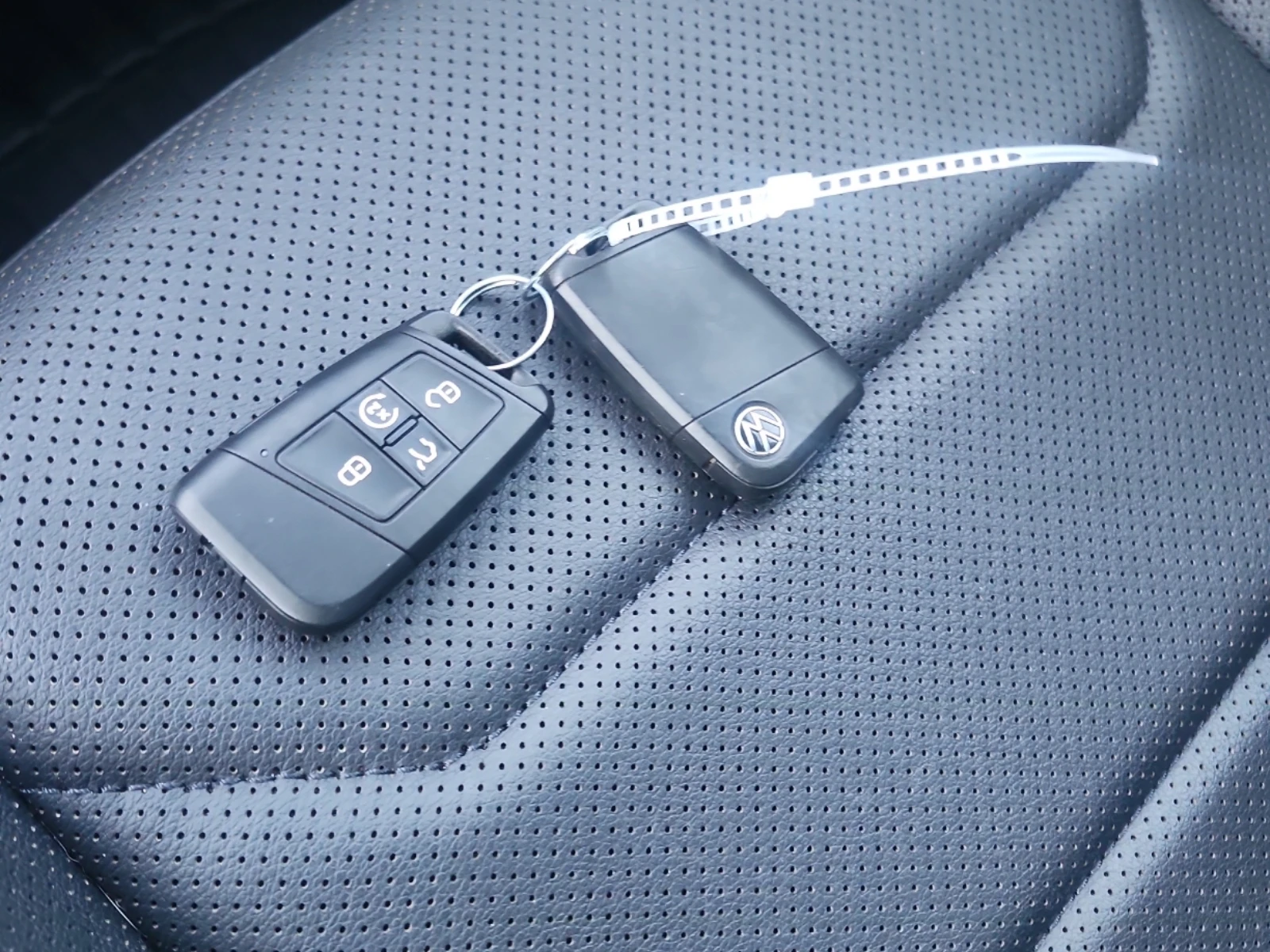 VW Tiguan HIGHLINE R-LINE / ���������� | Mobile.bg � ����������� 15