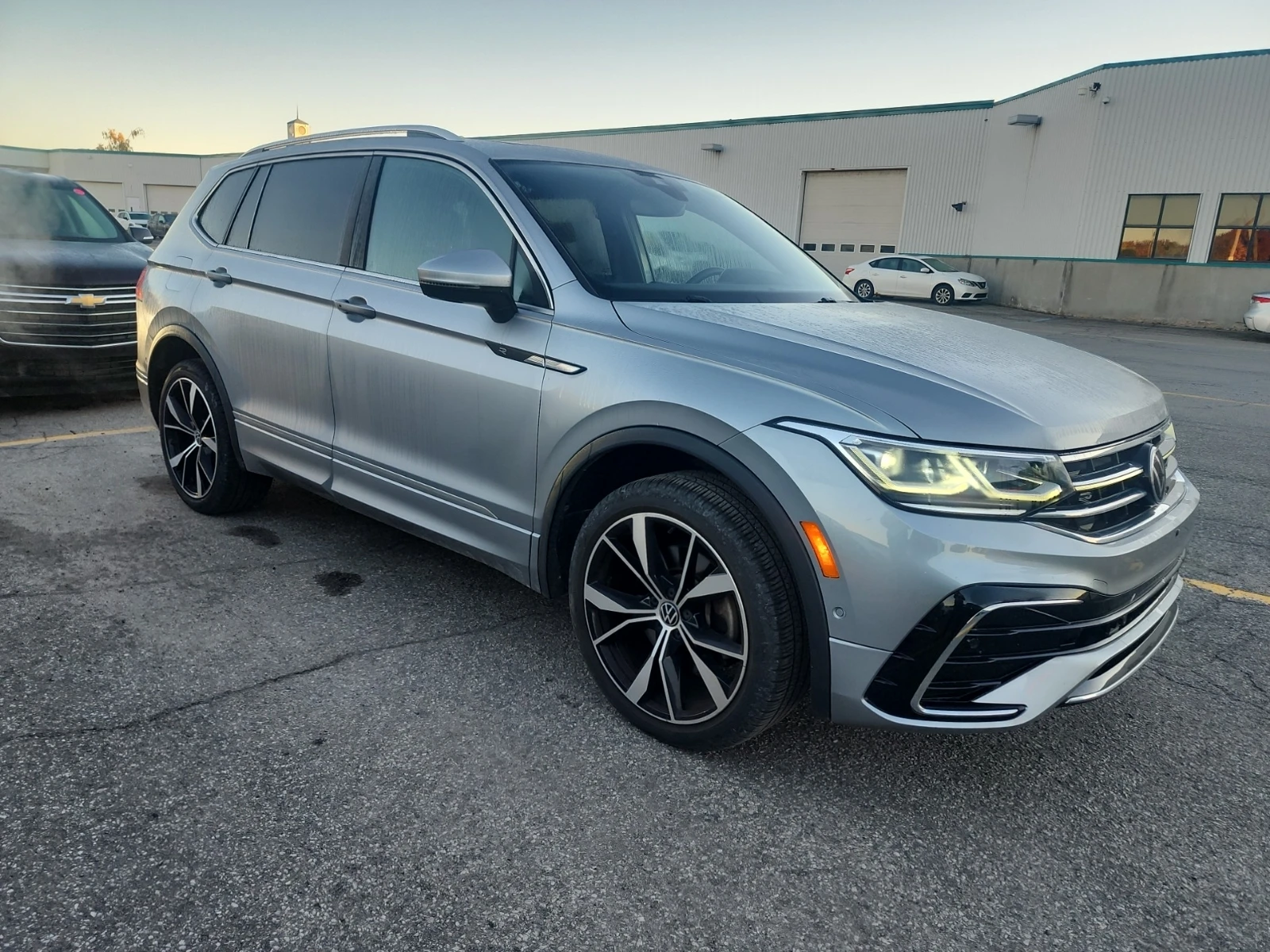 VW Tiguan HIGHLINE R-LINE / ���������� | Mobile.bg � ����������� 2