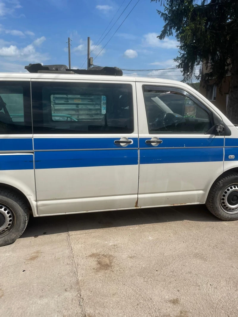 VW Transporter T5 2.5tdi 4x4, снимка 3 - Бусове и автобуси - 45090093