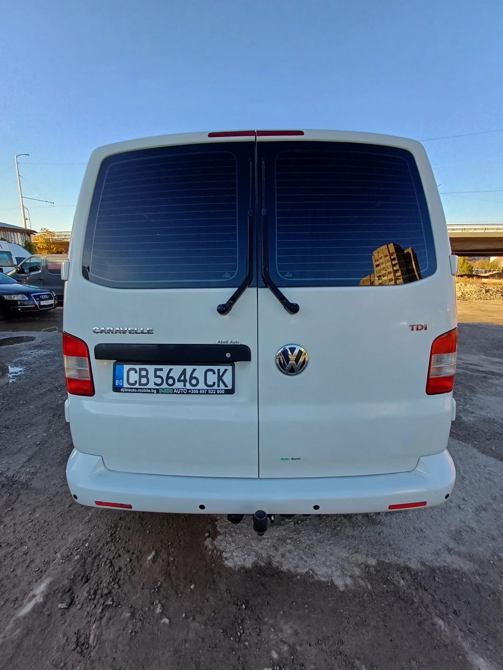VW Caravelle  - изображение 7