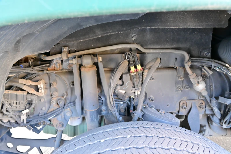 Volvo Fm 330, снимка 15 - Камиони - 48989237