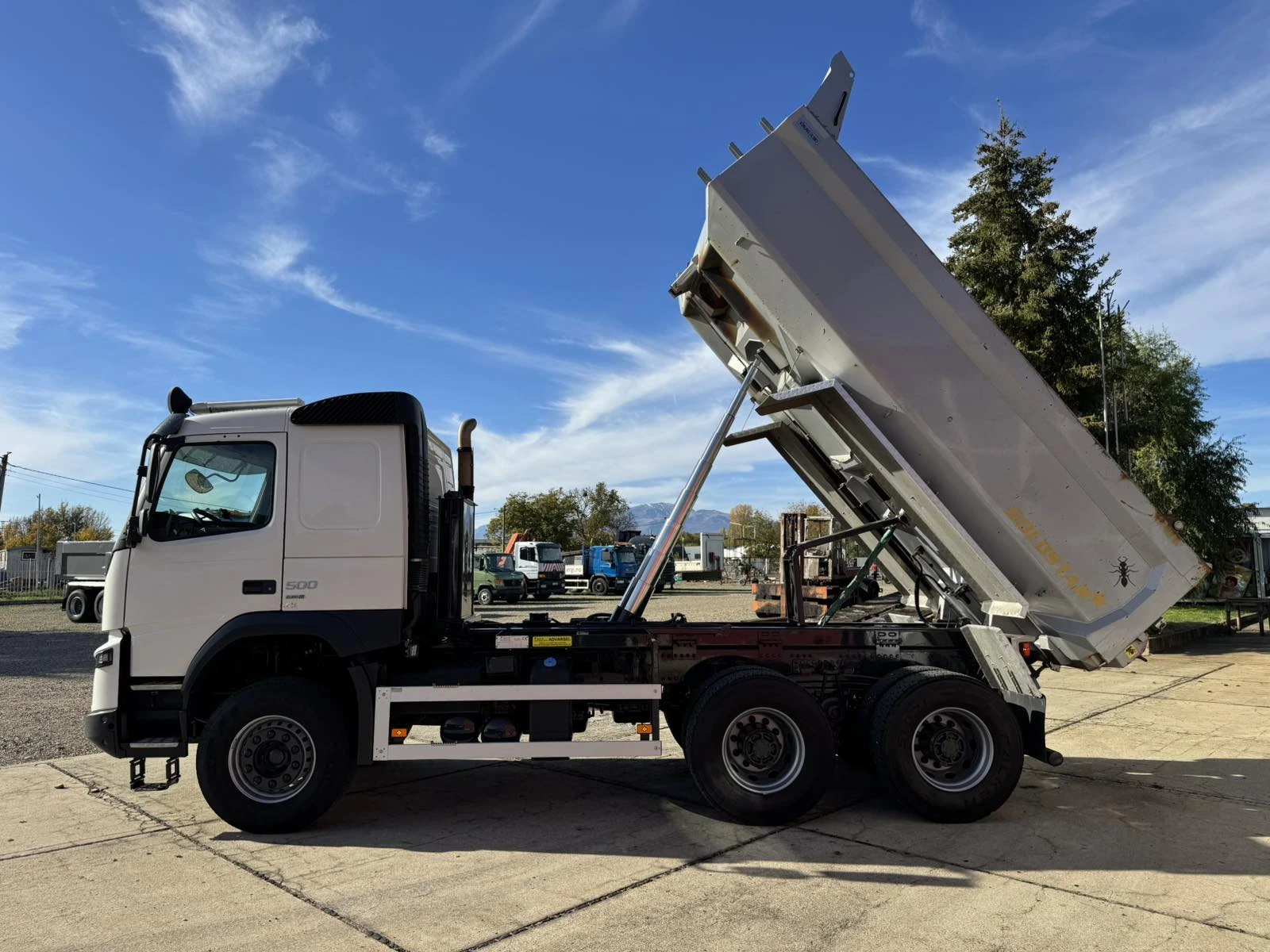 Volvo Fm X 500 6х4 - изображение 8