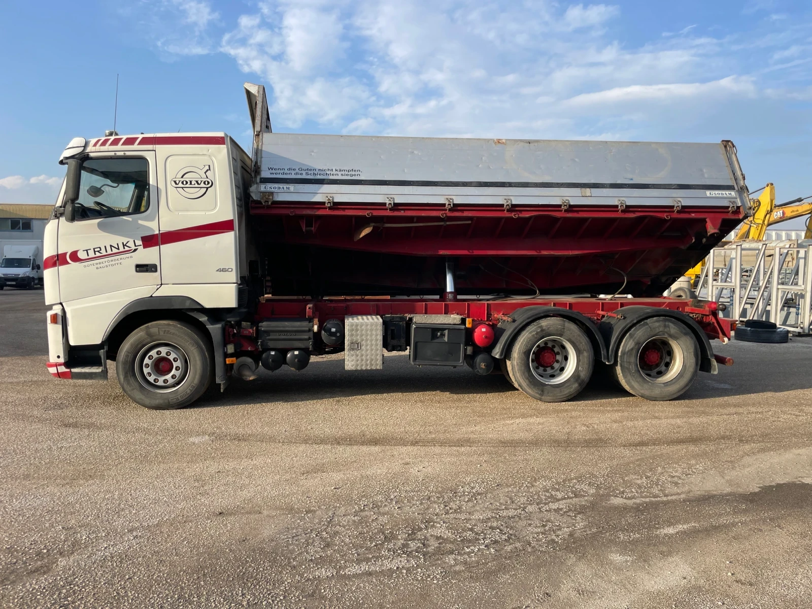 Volvo Fh 12 460- 6x4 ТРИСТРАНЕН САМОСВАЛ - изображение 8