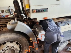 0884333269 Mercedes камион боклуджиийски , гърнета, колена генерация Ем Комплект , снимка 1