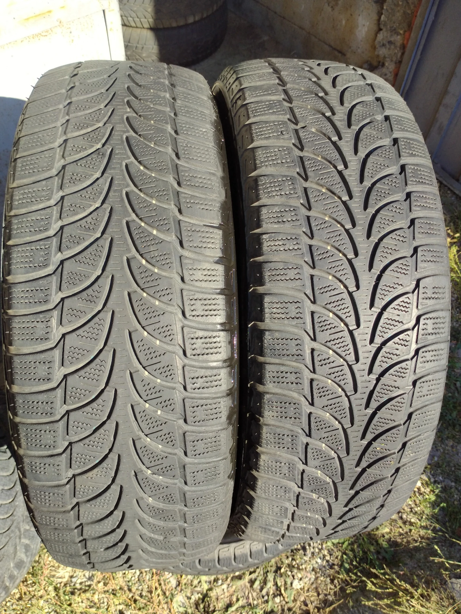���� 215/65R16 | Mobile.bg � ����������� 2