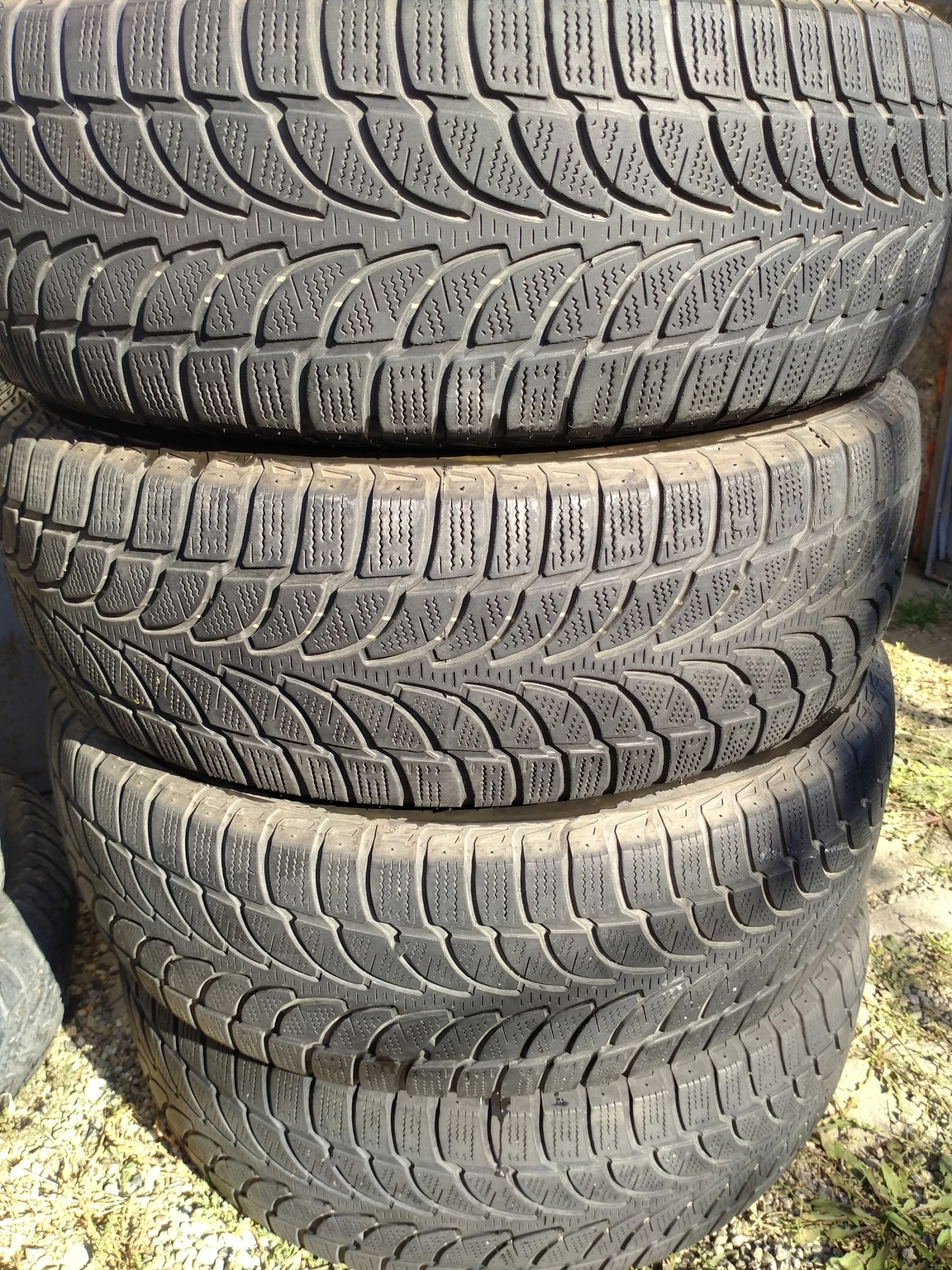 ���� 215/65R16 | Mobile.bg � ����������� 1