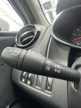 Renault Clio ГАРАНЦИЯ / 1.5 DCI, снимка 11