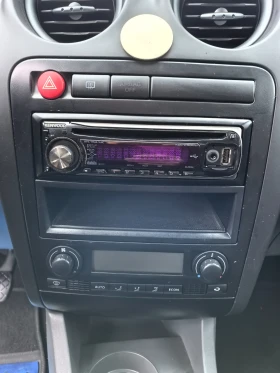 Seat Ibiza 1.4 mpi ТОП СЪСТОЯНИЕ , снимка 8