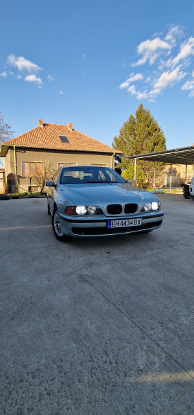 BMW 523 i, снимка 2 - Автомобили и джипове - 45736158