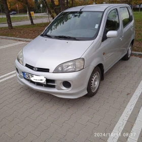 Daihatsu Yrv 1.3, 4х4, верига , снимка 1