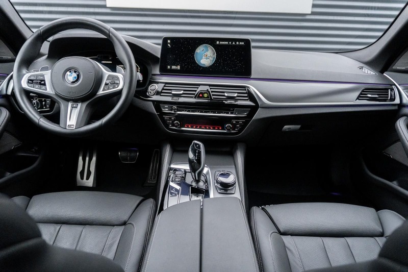 BMW M5 M550i*xDrive*DrivePro*Laser*360*ГАРАНЦИЯ, снимка 14 - Автомобили и джипове - 46275032