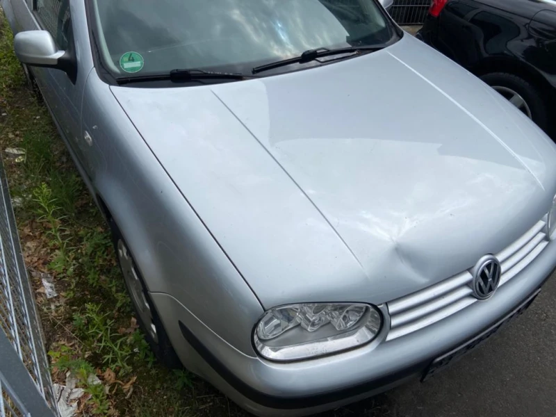 VW Golf 1.6, снимка 2 - Автомобили и джипове - 37509846