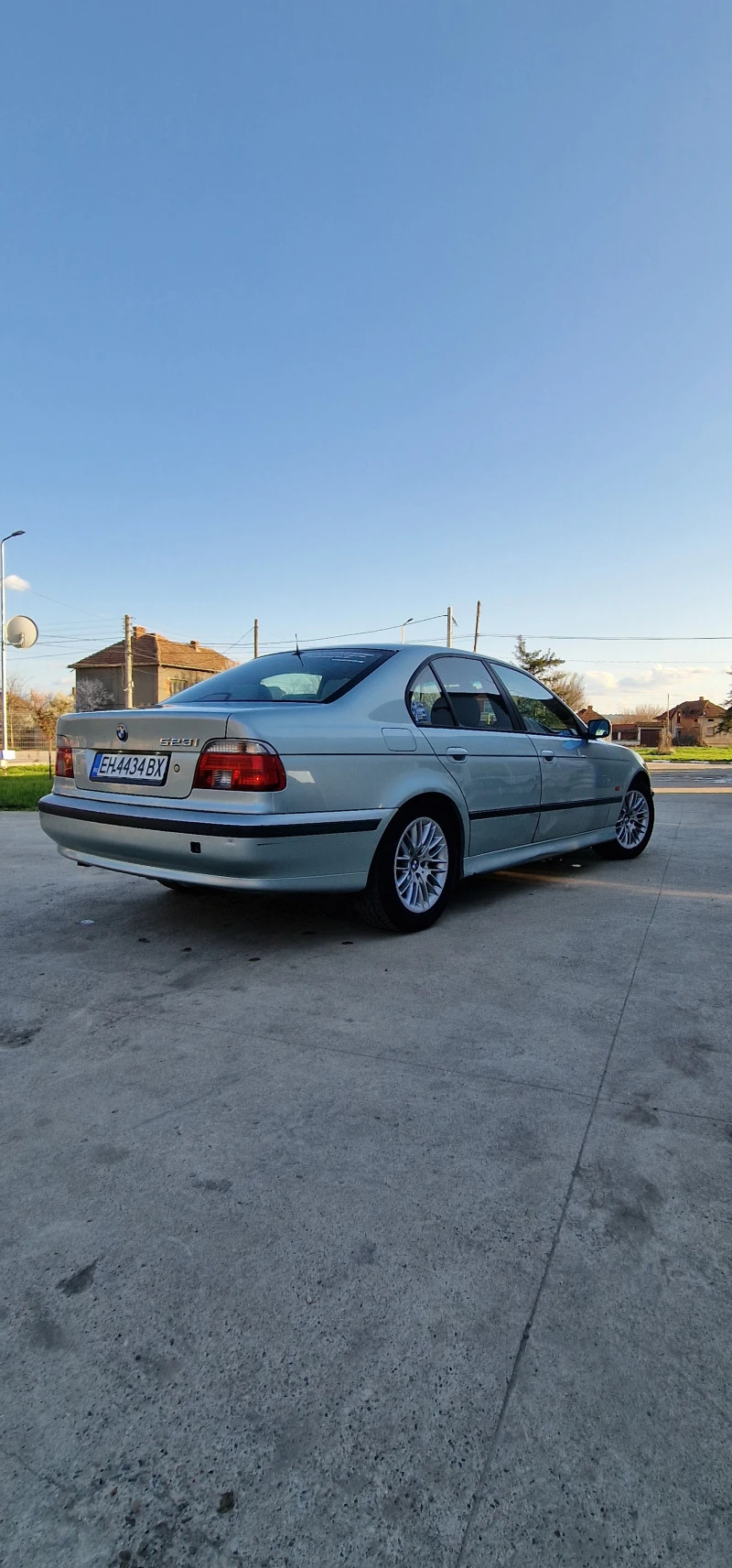 BMW 523 i, снимка 6 - Автомобили и джипове - 47428222