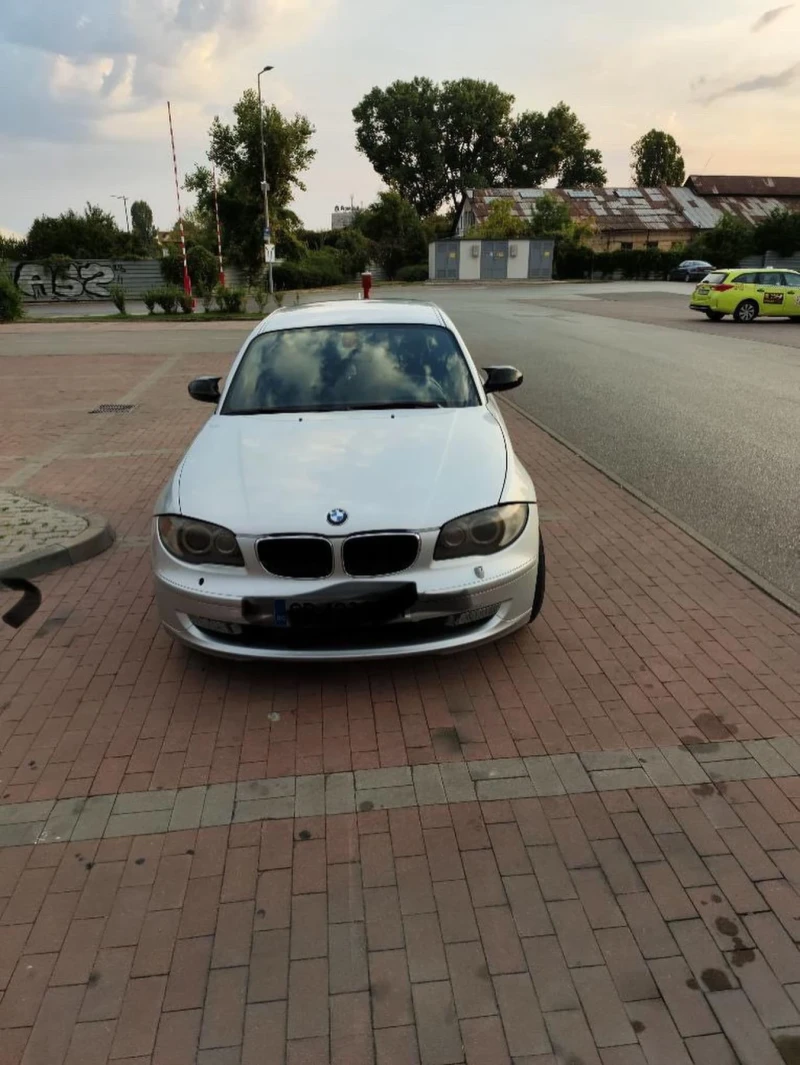 BMW 120, снимка 1 - Автомобили и джипове - 47058439