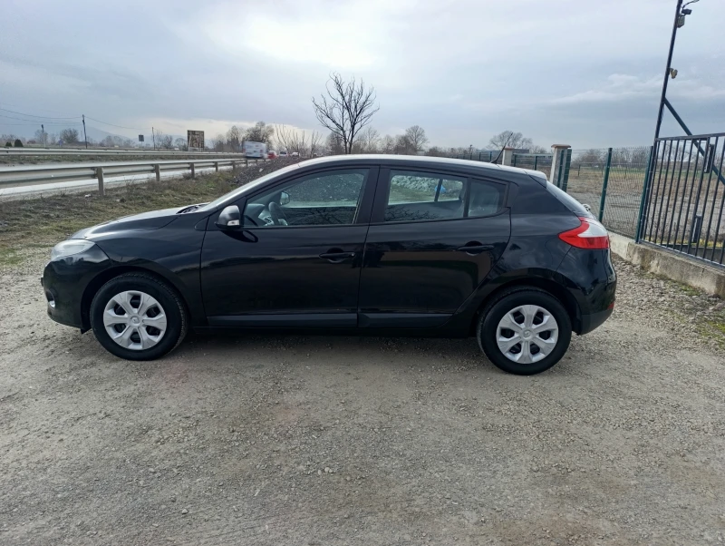 Renault Megane 1.6i- 16v Бензин, снимка 4 - Автомобили и джипове - 49452969