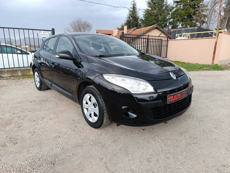 Renault Megane 1.6i- 16v Бензин, снимка 1 - Автомобили и джипове - 49452969