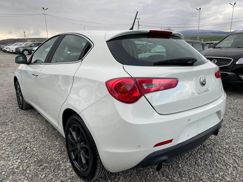 Alfa Romeo Giulietta 2.0JTD 170HP AUTOMATIC BOSSE FULL , снимка 2 - Автомобили и джипове - 49546215