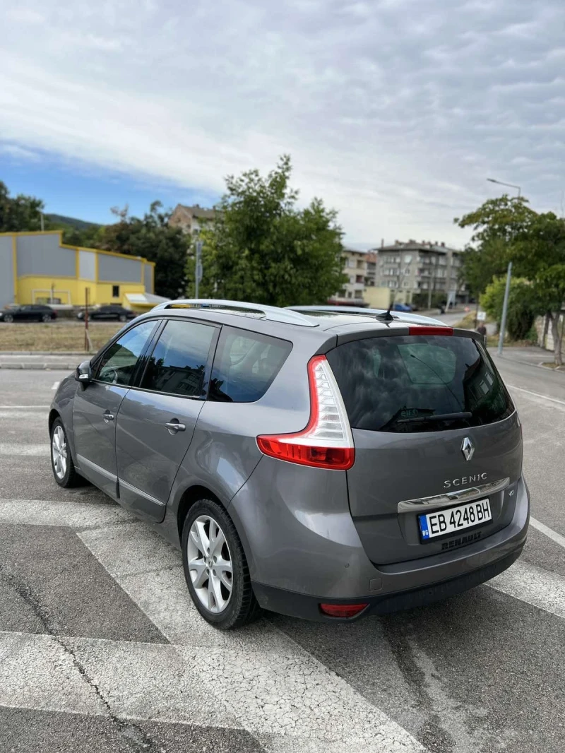 Renault Grand scenic 1.6dCi // 130к.с, снимка 3 - Автомобили и джипове - 51555503