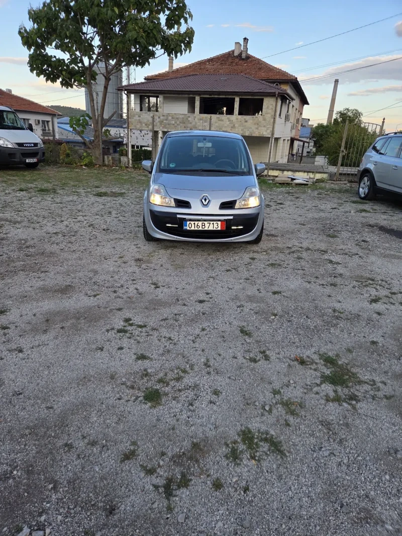 Renault Modus 1.2 16V 75 кс, снимка 10 - Автомобили и джипове - 51752172
