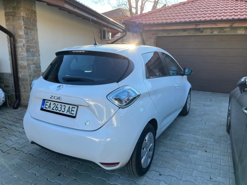 Renault Zoe СОБСТВЕНА БАТЕРИЯ, снимка 5 - Автомобили и джипове - 51969681