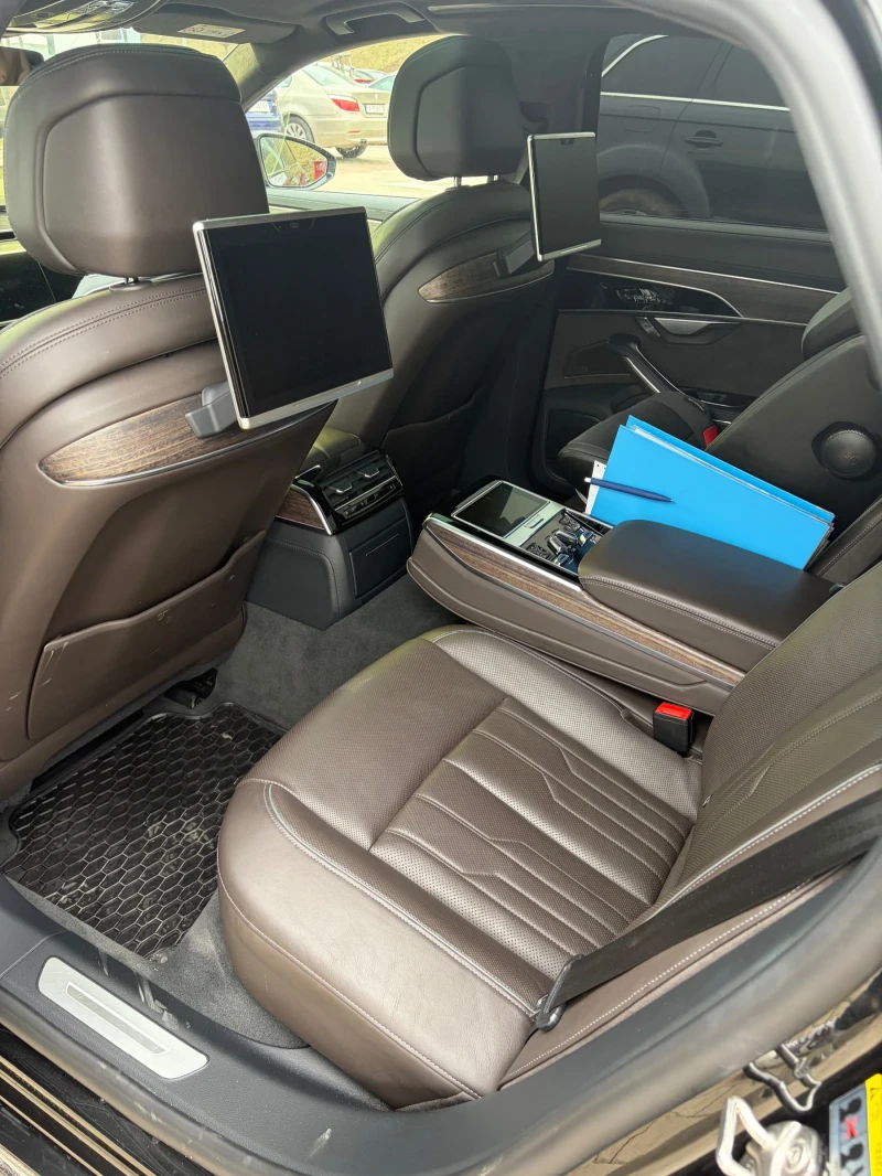 Audi A8 Matrix | HUD | PANO| TV| SOFTCLOSE| B&O, снимка 5 - Автомобили и джипове - 53241039