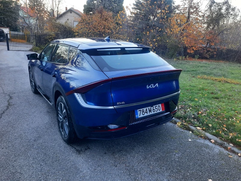 Kia EV6, снимка 4 - Автомобили и джипове - 52414394