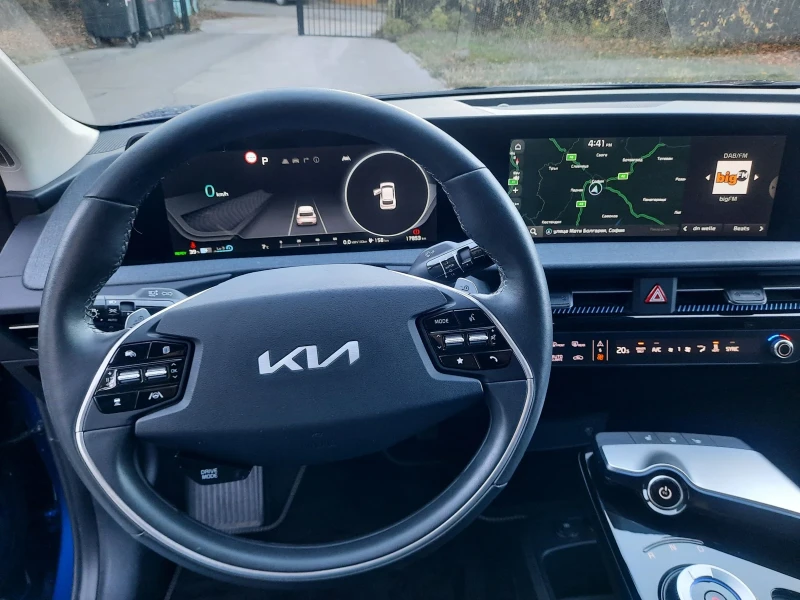 Kia EV6, снимка 5 - Автомобили и джипове - 52414394