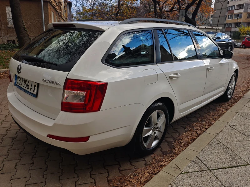 Skoda Octavia 2.0 TDI 150 к.с. 141 000 км - реални километри! , снимка 3 - Автомобили и джипове - 52621154