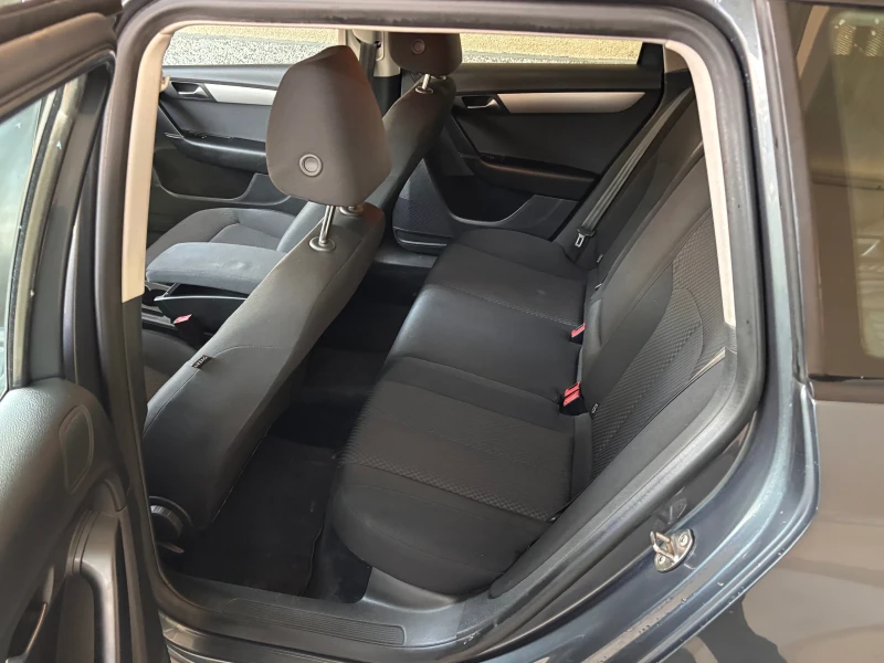 VW Passat 2.0 140, снимка 12 - Автомобили и джипове - 52774107