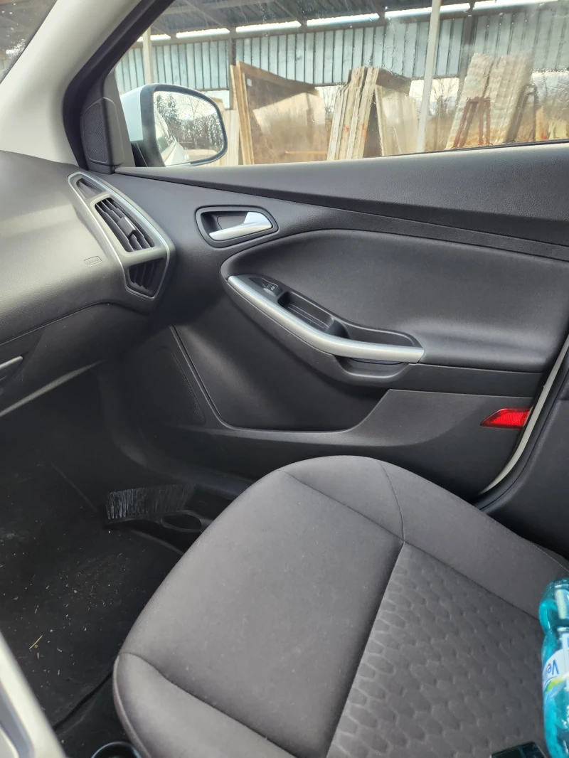 Ford Focus 1.0 EcoBoost 125 к.с., снимка 13 - Автомобили и джипове - 52928693
