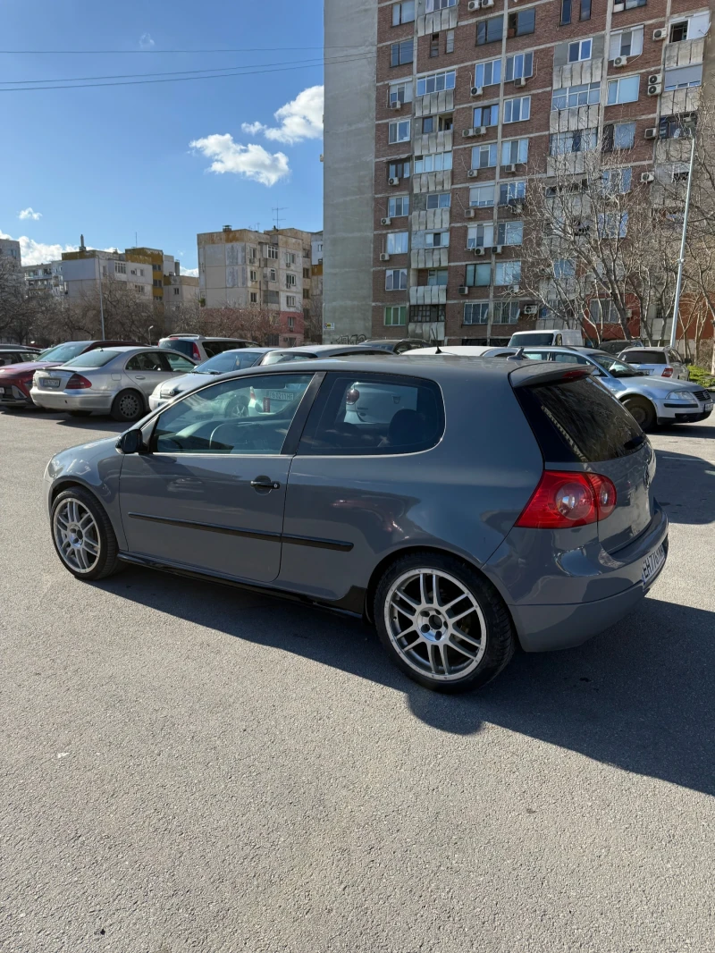 VW Golf 1.6i Газ/Бензин, снимка 5 - Автомобили и джипове - 52944477