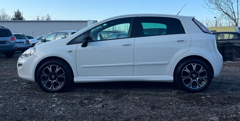 Fiat Punto 1.4i Sport , снимка 7 - Автомобили и джипове - 53206483