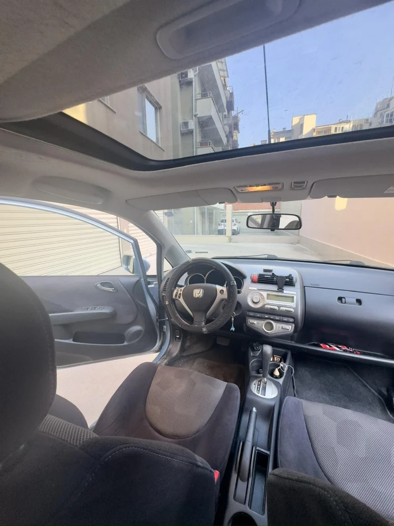 Honda Jazz, снимка 9 - Автомобили и джипове - 53479967