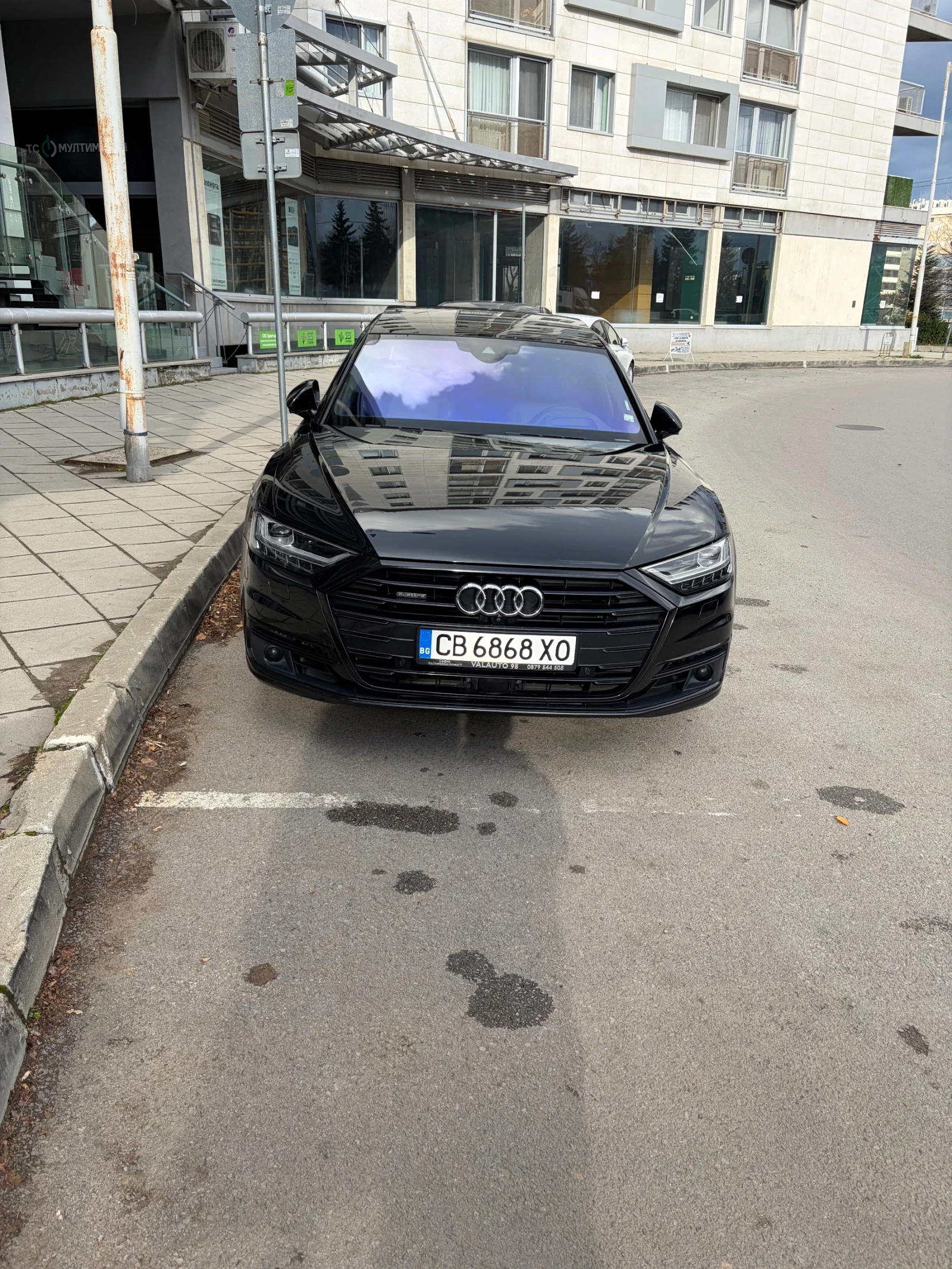 Audi A8 Matrix | HUD | PANO| TV| SOFTCLOSE| B&O, снимка 1