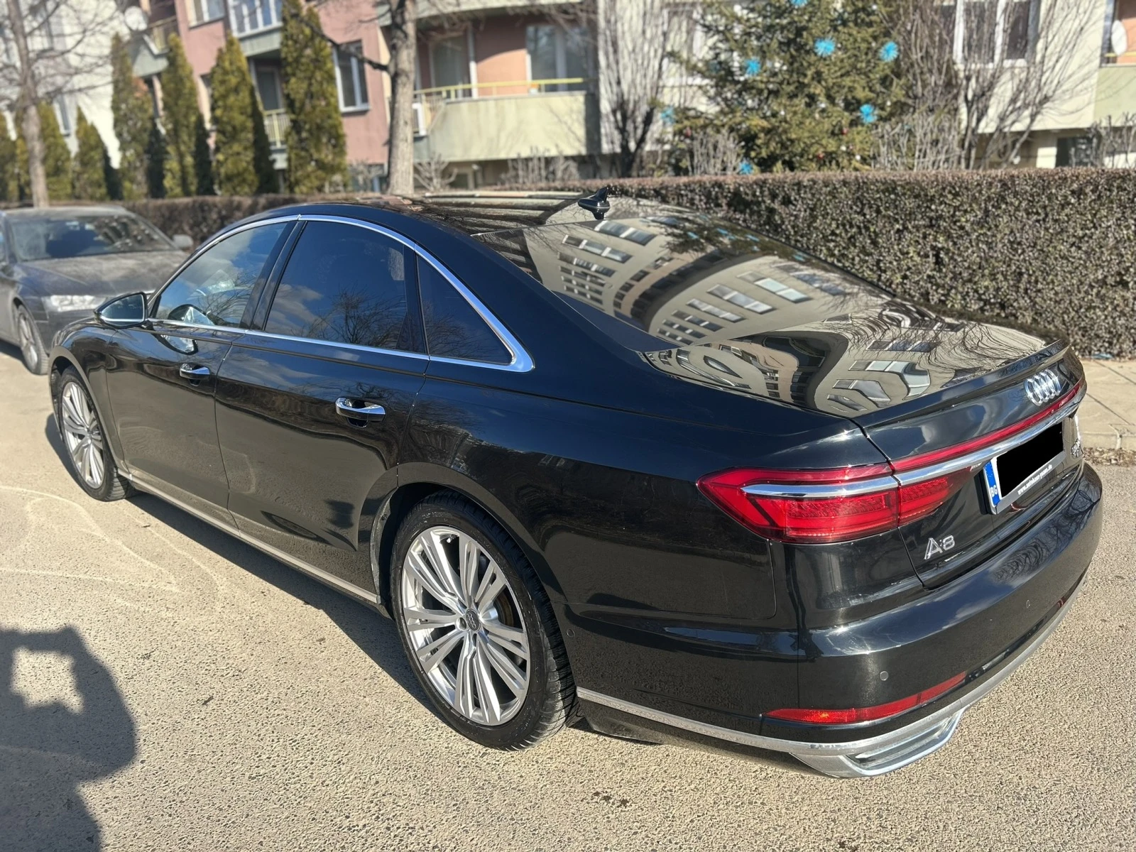 Audi A8 50TDIMatrix* 360* Pano* Distr - изображение 4