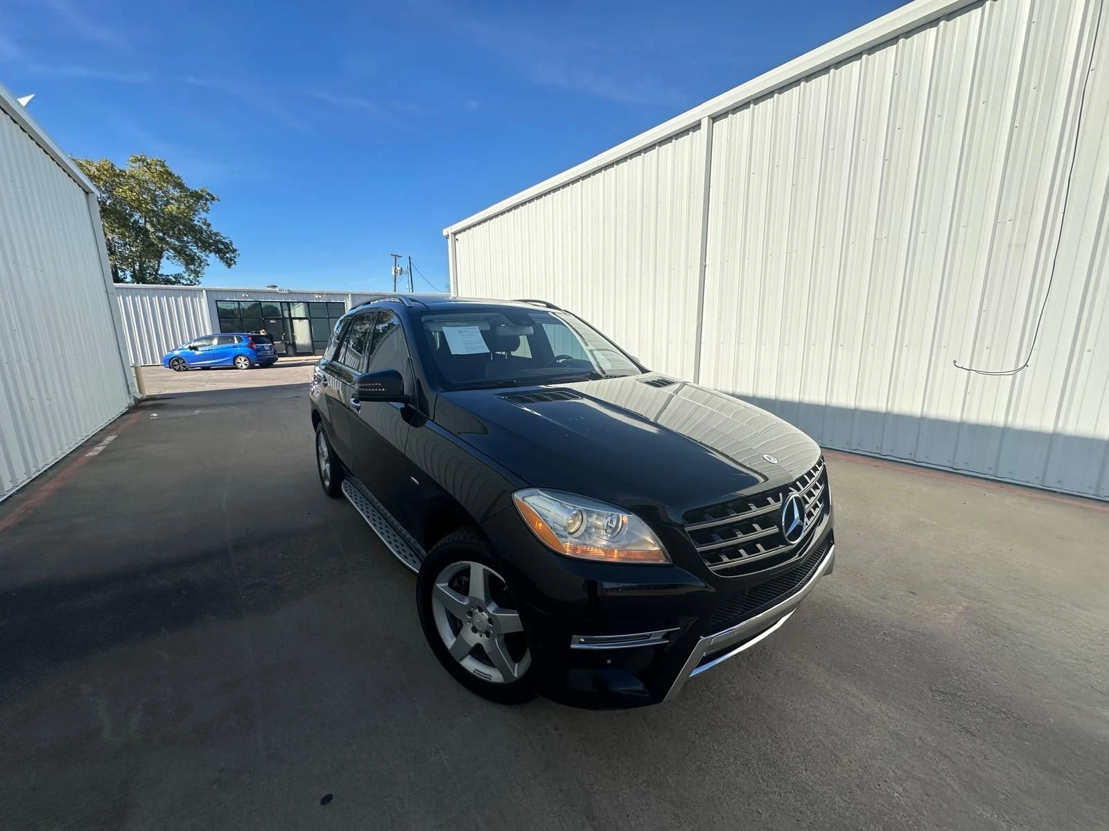 Mercedes-Benz ML 550 HARMAN KARDON/PANORAMA/KEYLESS/NAVI/PODGREV!!! - [1] 