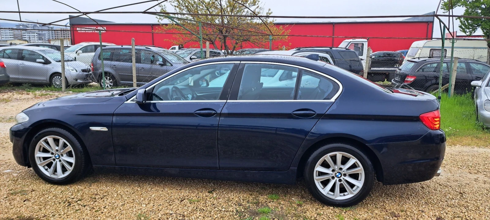 BMW 520 520D - изображение 5