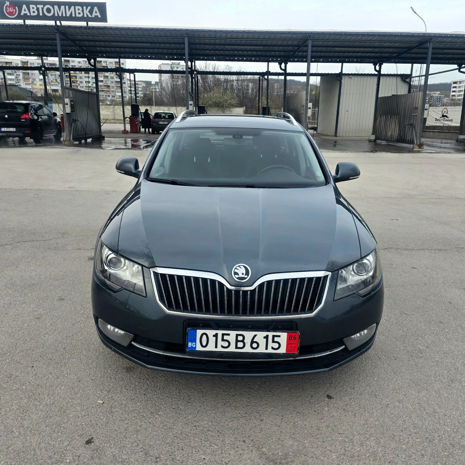 Skoda Superb УНИКАЛЕН /Facelift - изображение 3