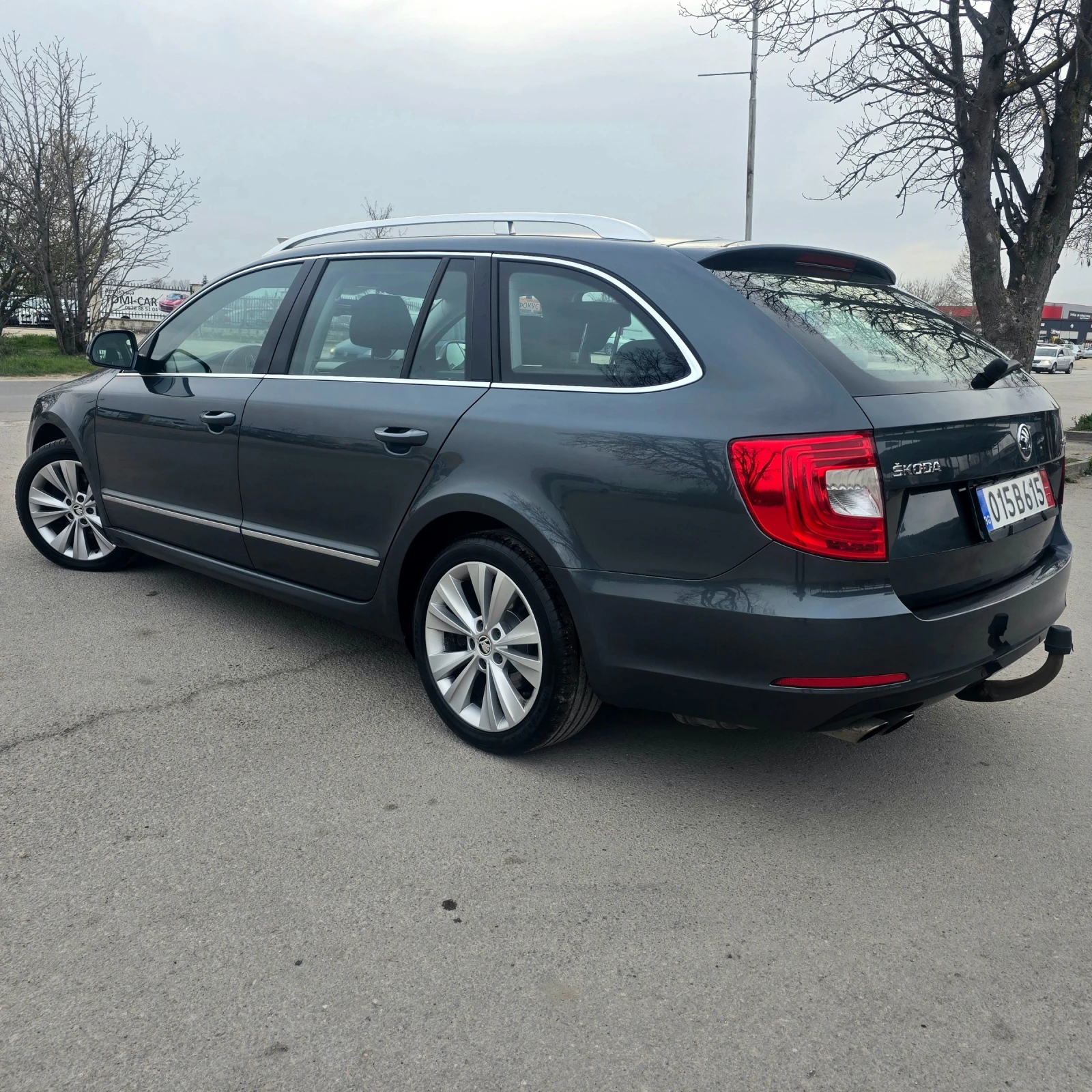 Skoda Superb УНИКАЛЕН /Facelift - изображение 7