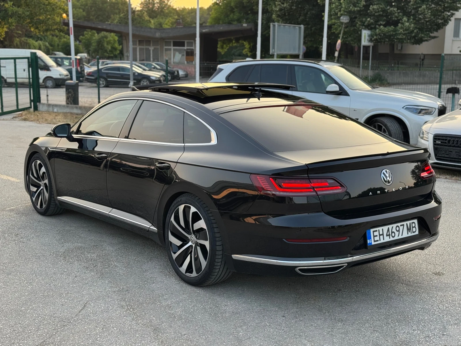 VW Arteon 2.0 TDI 190 - изображение 5
