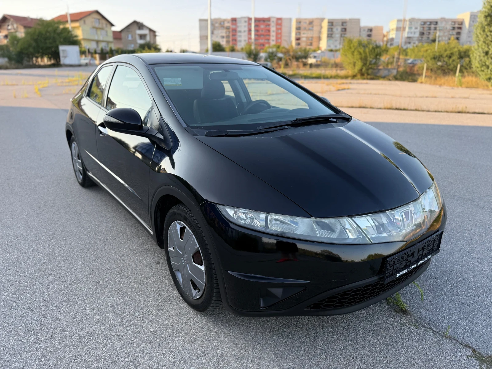 Honda Civic 1.3I 6ск. Клима - изображение 2