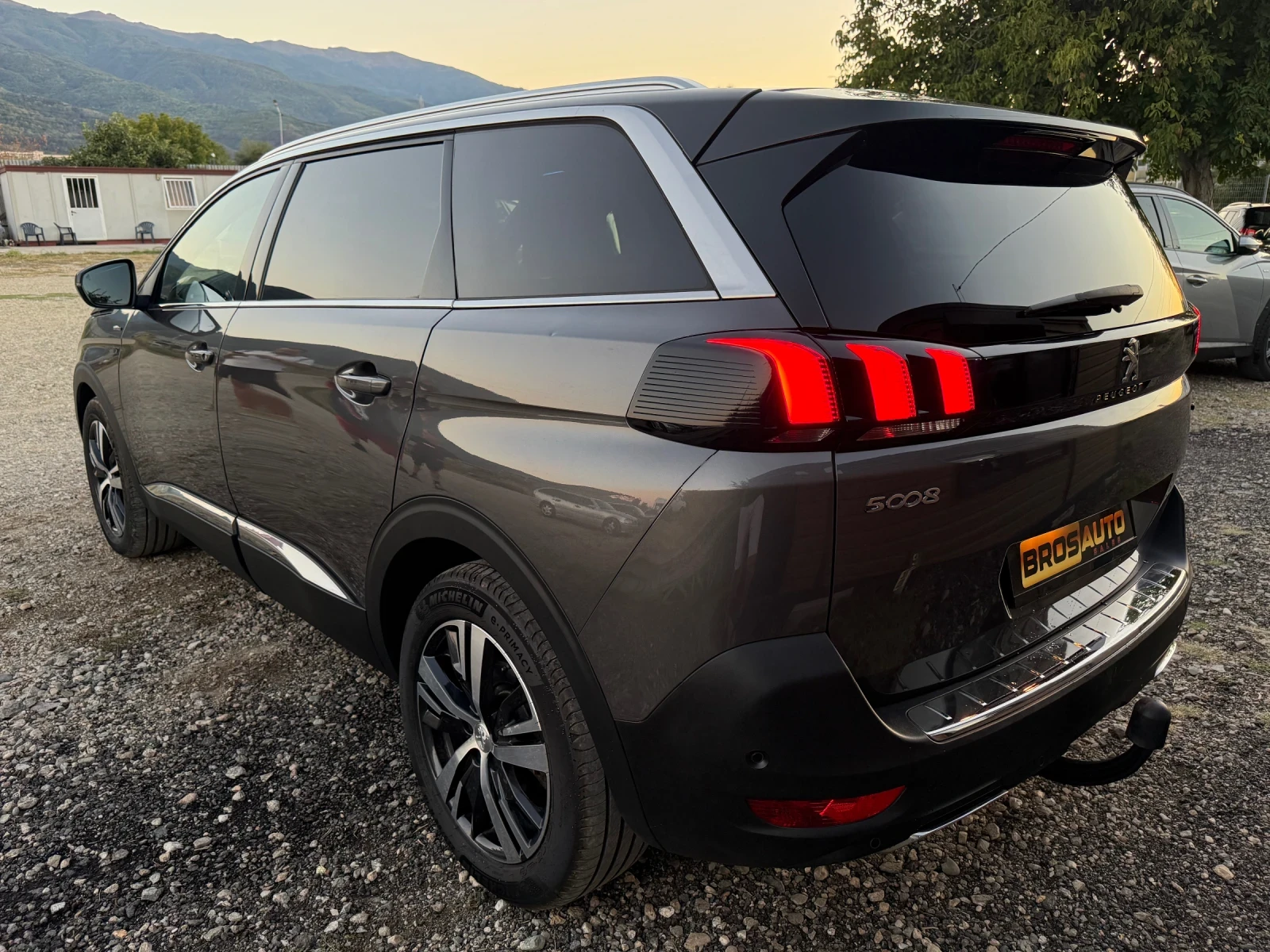 Peugeot 5008 GT Line - изображение 3